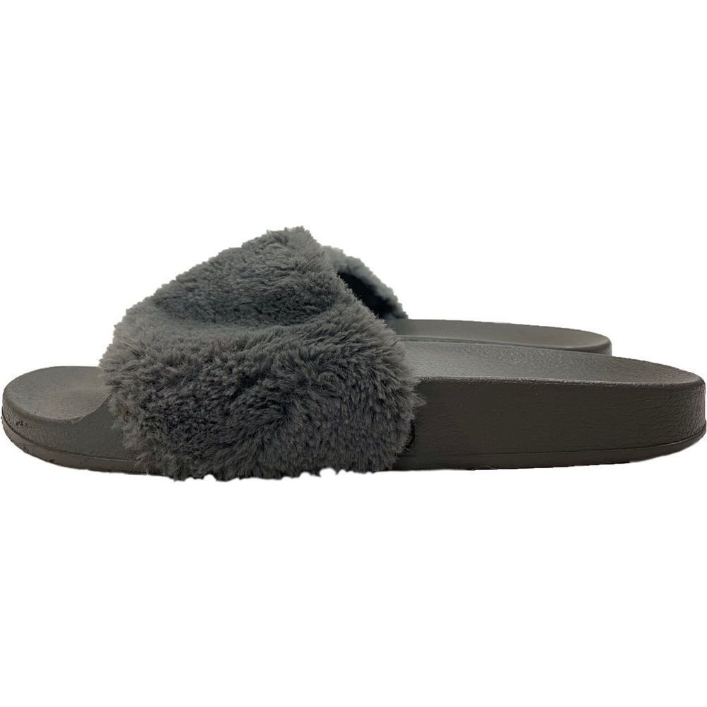 Steve Madden Softey Grey Faux Fur Slides - Picture 3 of 7